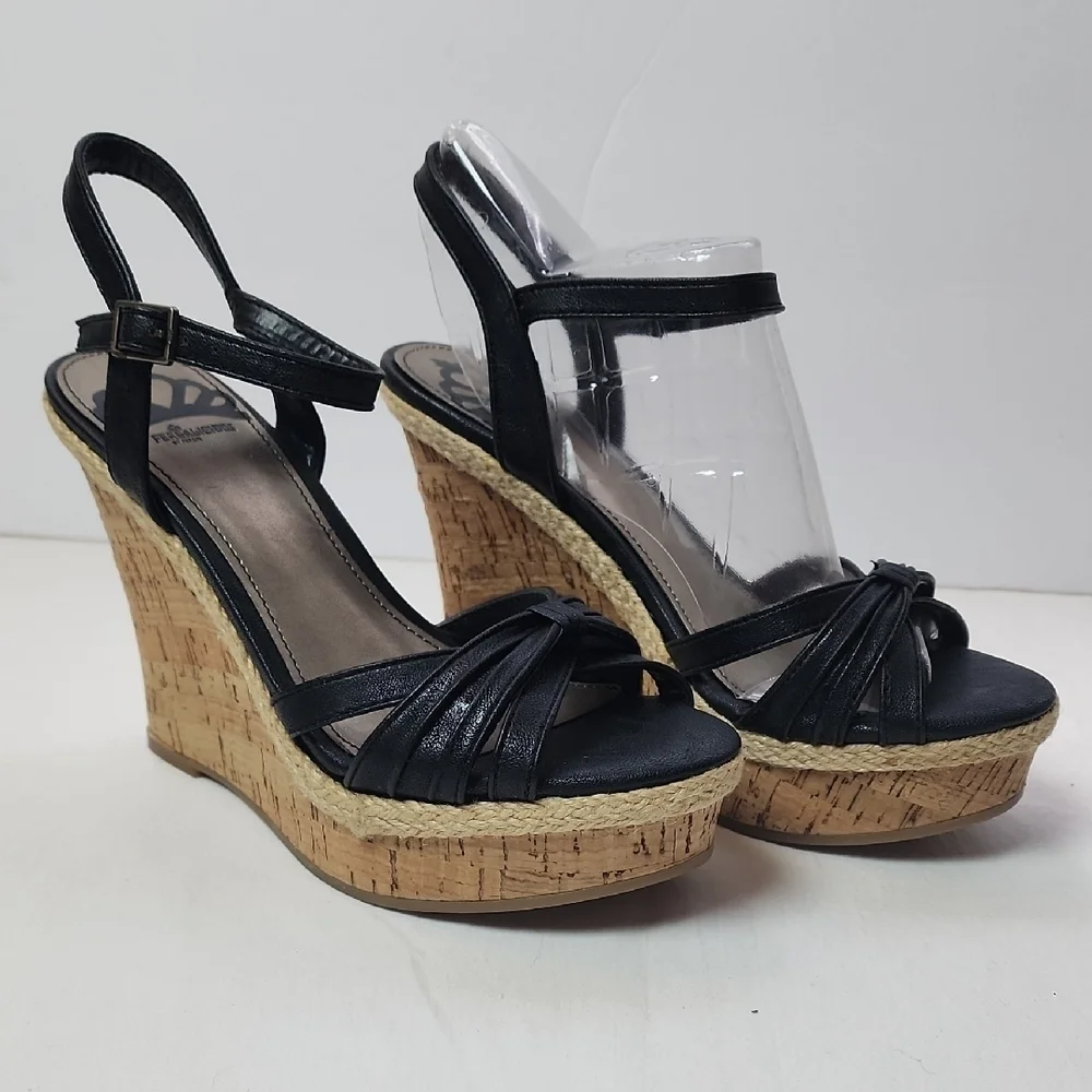 NWT Fergalicious By Fergie Black Wedge Sandals Size 6 4.5